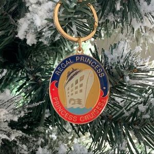 REGAL PRINCESS CRUIZE🎄Vintage Ornament Keychain